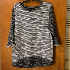 H&M Black and White Striped Sweatshirt